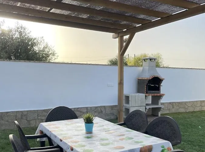 Casa Suroeste * קוניל דה לה פרונטרה